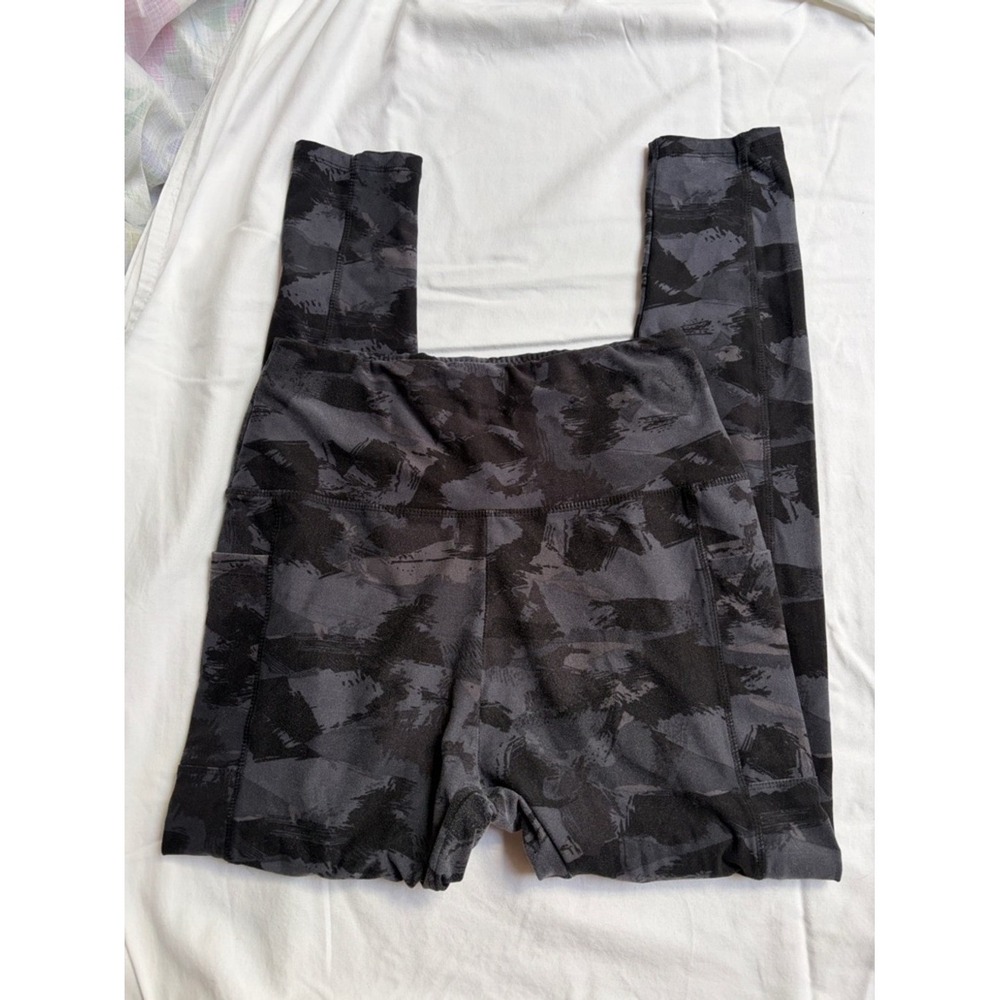 High-Waist Camo Performance Leggings